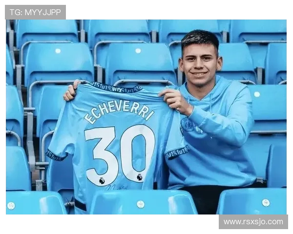 蓝月生涯处子球埃切维里精彩任意球破门曼城两球领先晋级在望